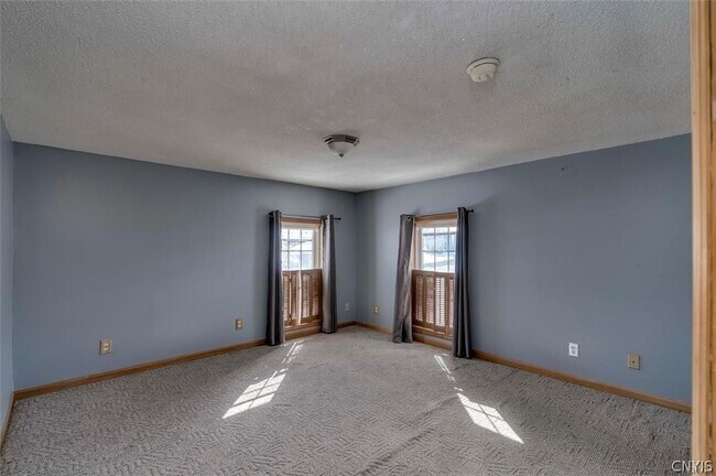 Building Photo - 5383 Bostwick St