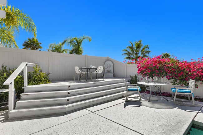 Building Photo - 64329 Silver Star Ave