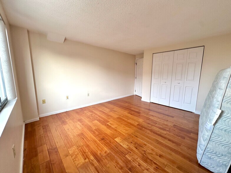 Building Photo - 30 Revere Beach Pky