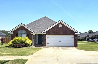 Building Photo - 770 Michelle Ct