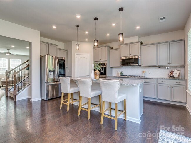 Building Photo - 12214 Ardrey Park Dr