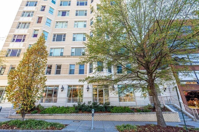 Building Photo - 2600 Pennsylvania Ave NW