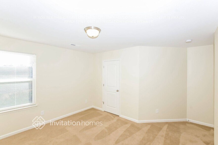 Building Photo - 5056 Broad Leaf Ct