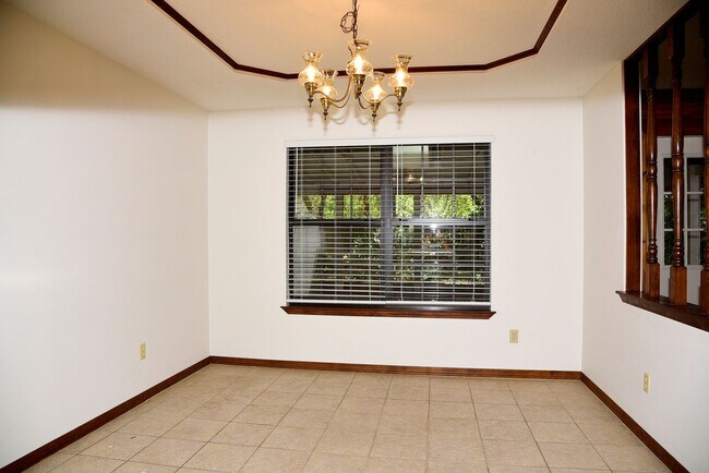Building Photo - 3 bedroom in Bluewater Bay!