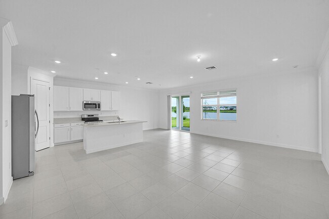 Building Photo - 3532 Angler Dr