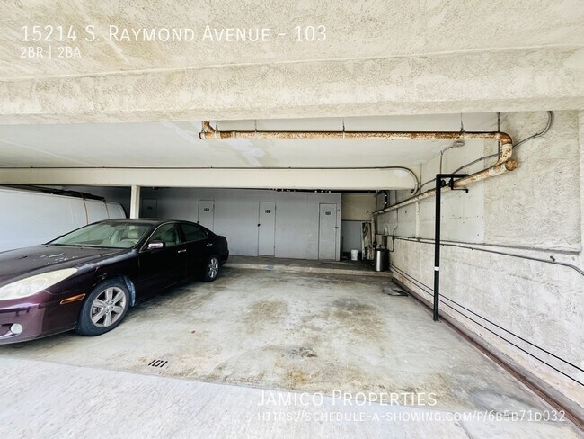 Building Photo - 15214 S Raymond Ave