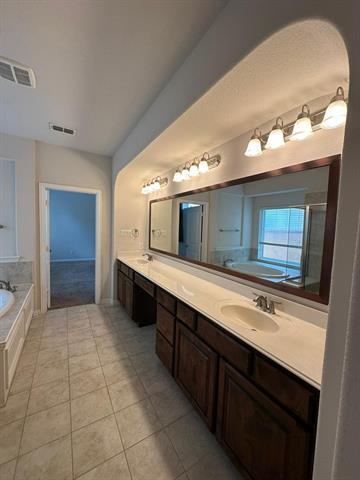 Building Photo - 5660 Domer Dr