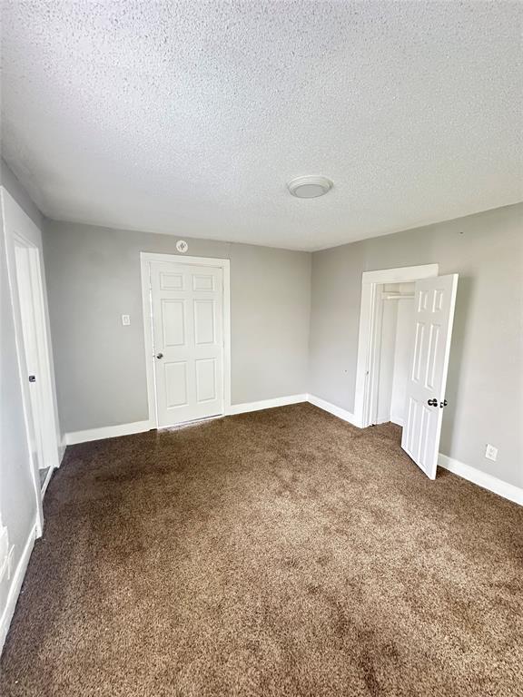 Building Photo - 1401 Collier St