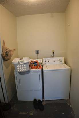 Building Photo - 2459 Indigo Dr