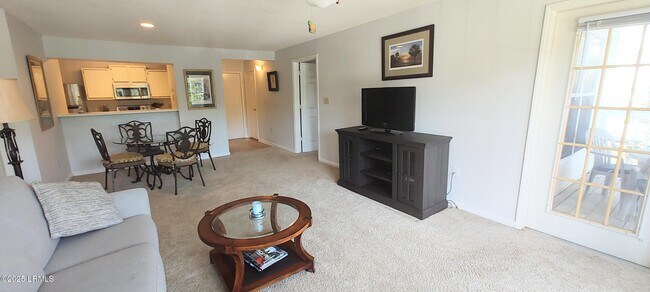 Building Photo - 1231 Ladys Island Dr