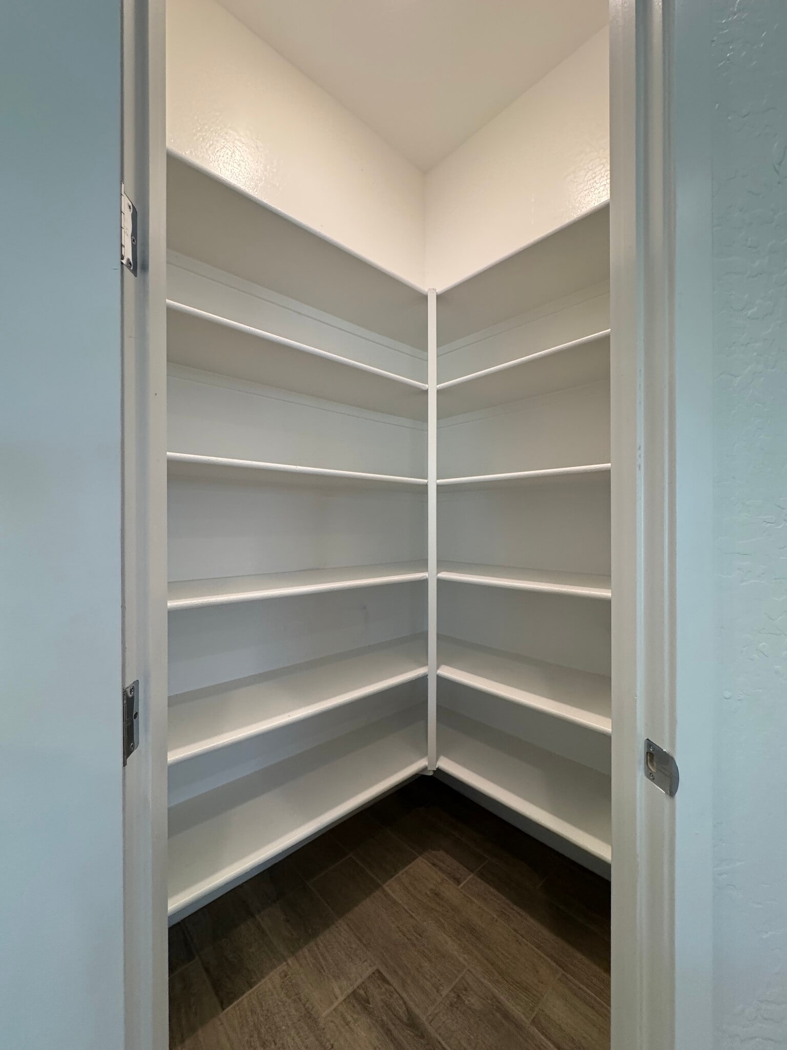 Kitchen pantry - 2996 E Birdsong Ave