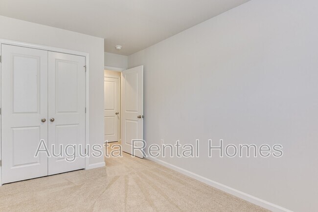 Building Photo - 818 Quaint Parish Cir