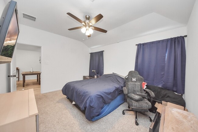 Building Photo - 12214 Ridge River Ln