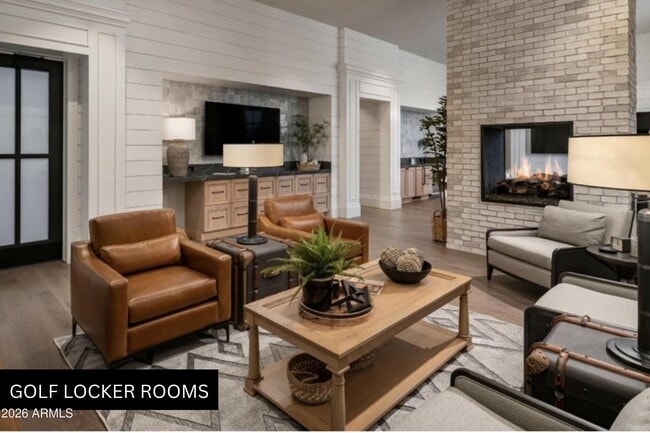 Building Photo - 11300 N Casa Dega Dr