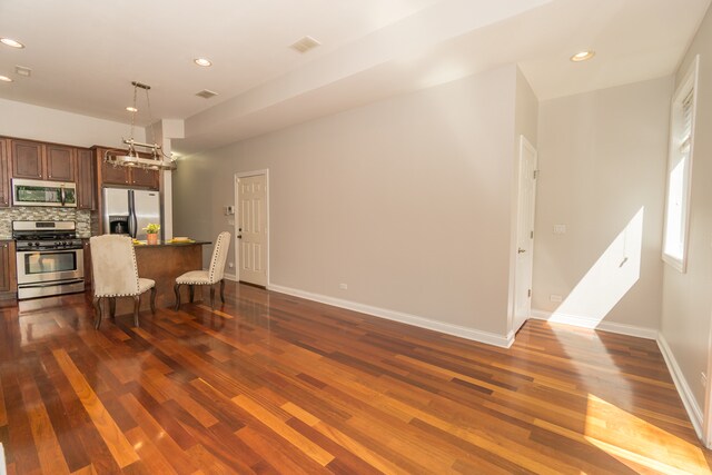 Building Photo - 3440 N Narragansett Ave