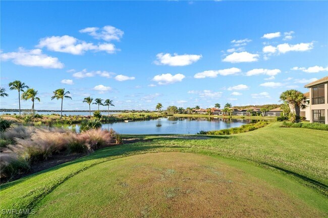 Building Photo - 9064 Siesta Bay Dr