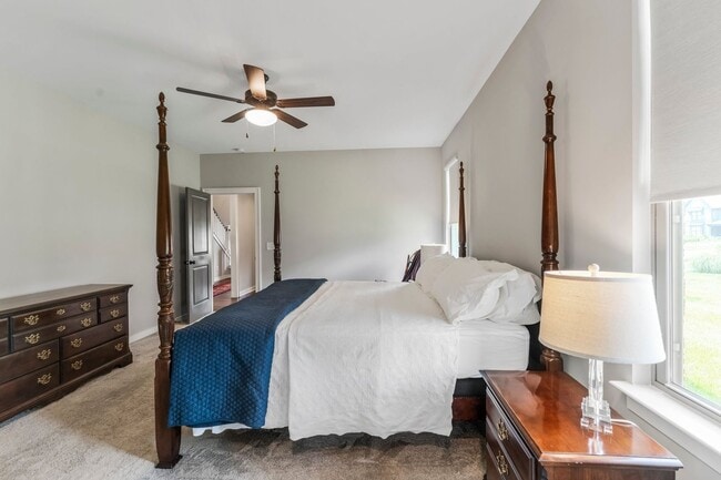 Building Photo - Spotless rental home in the highly sought-after McDaniels neighborhood in College Grove