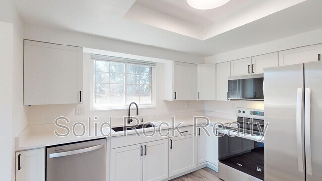 Building Photo - 7336 Franconia Dr