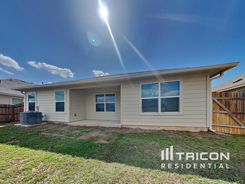 Building Photo - 3701 Tilmon Ln.