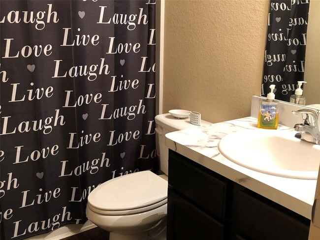 Building Photo - 2035 Naplechase Crest Dr