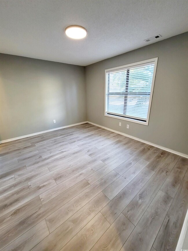 Building Photo - 4493 Little River Inn Ln