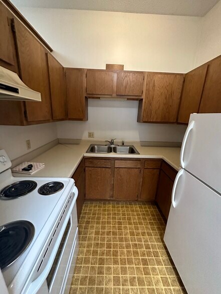 Unit 28 - 442 Belgrade Ave