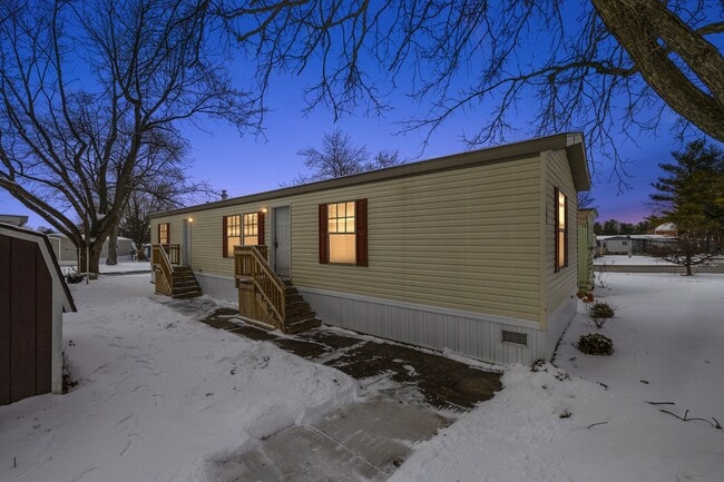Building Photo - 3207 Wakefield Ln