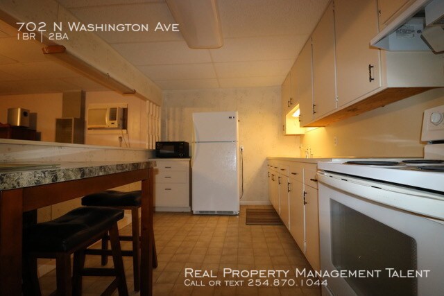 Building Photo - House for Rent in Cameron Texas