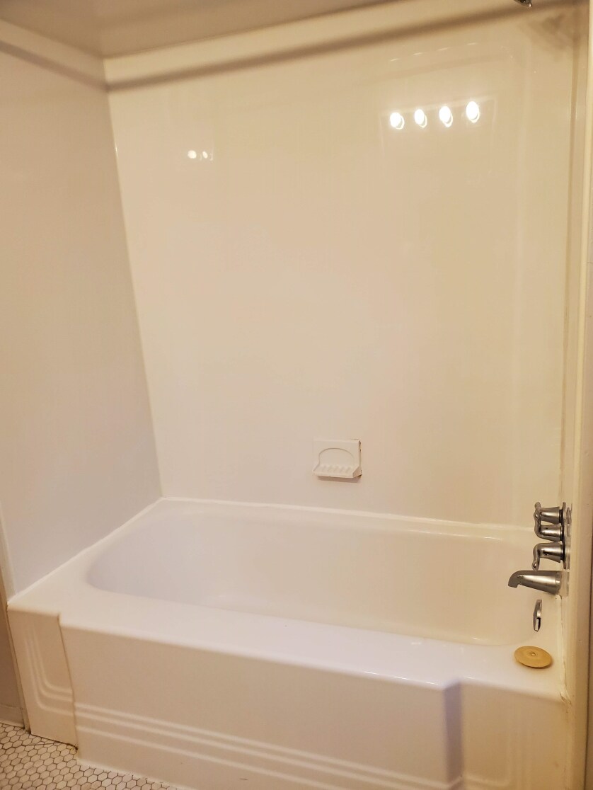 Building Photo - 4734 N Albany Ave