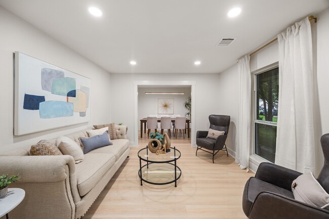 Building Photo - 2830 Triway Ln