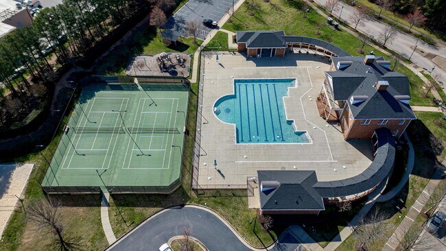 Building Photo - 1038 Ileagnes Rd