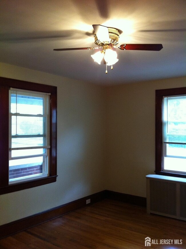 Building Photo - 1301 Central Ave