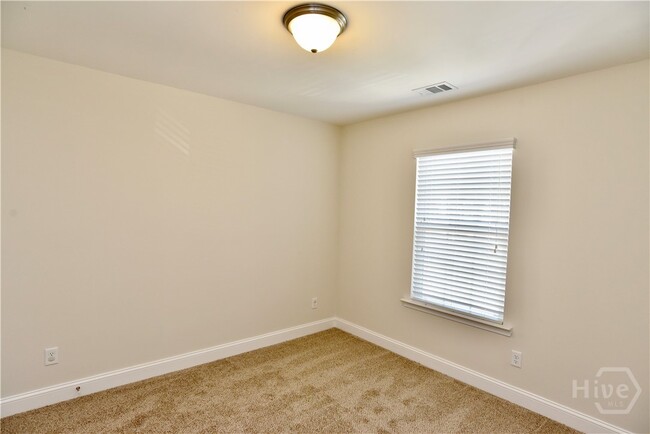 Building Photo - 411 Ferguson Ln