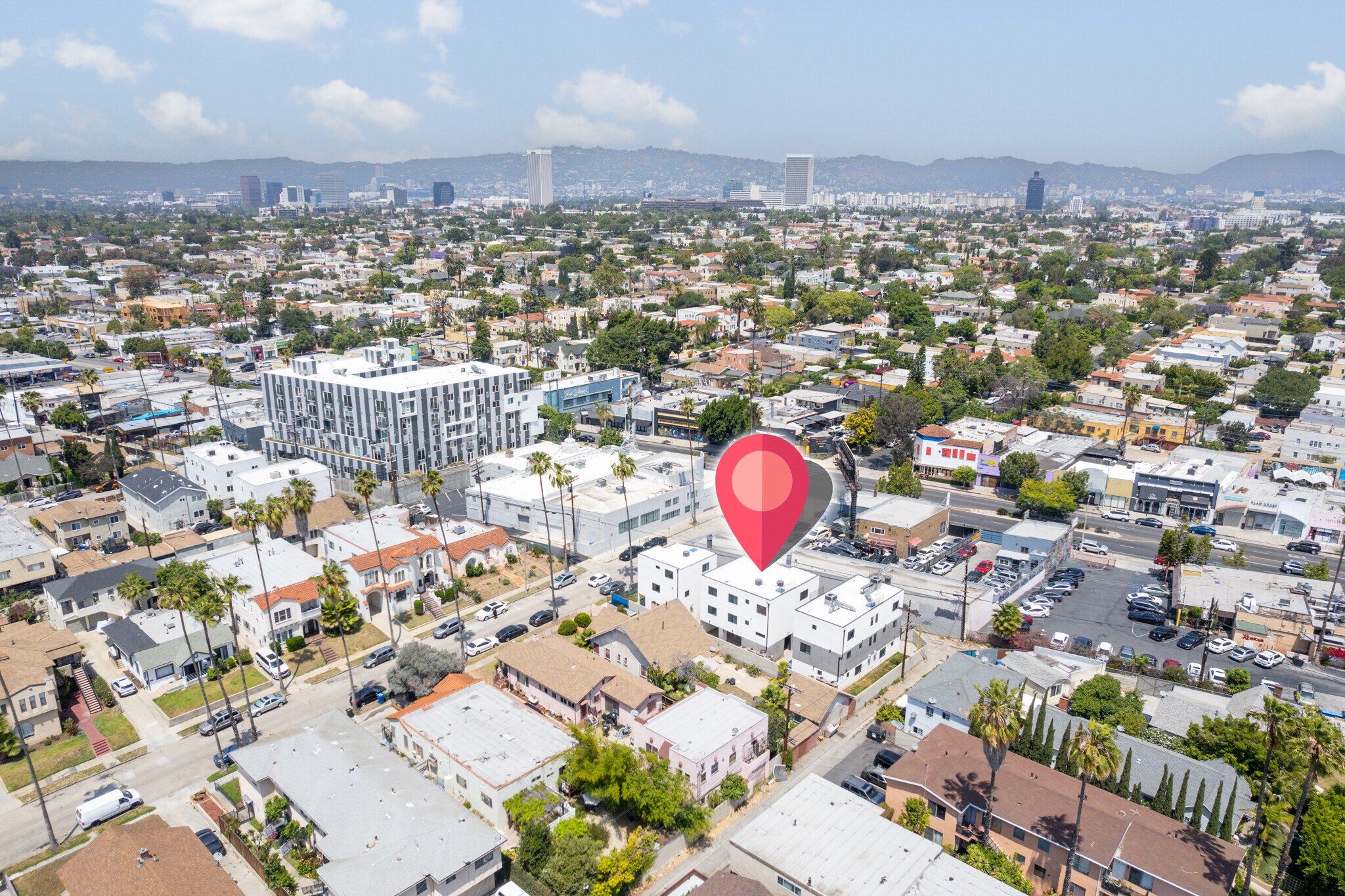 Building Photo - 1416 S Orange Dr