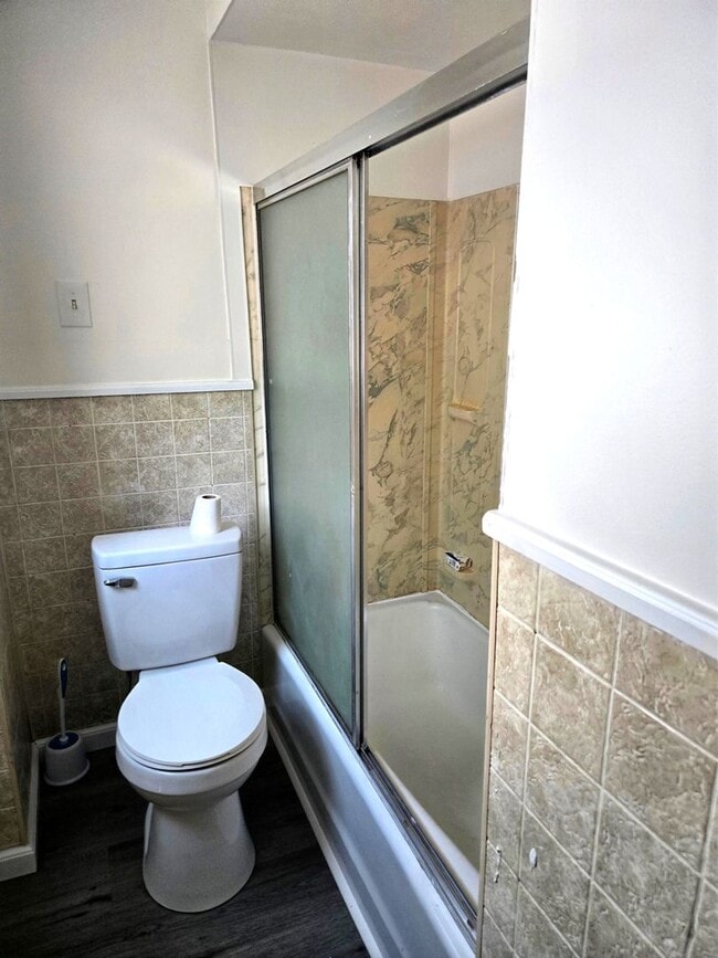 Building Photo - Providence/PC Area Single Family - $2,550