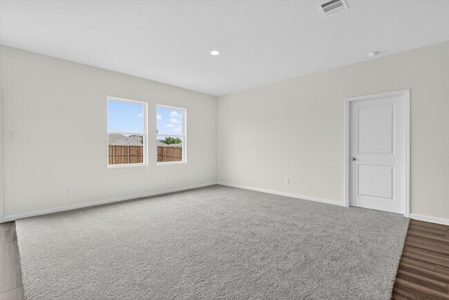 Building Photo - 1301 Elliott Rd