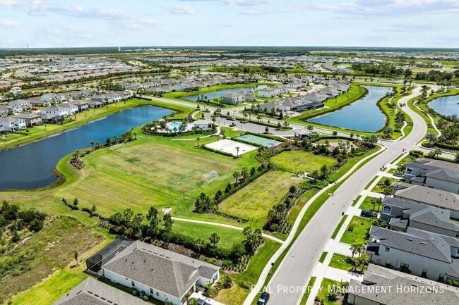 Building Photo - 4430 Pond Brk Ct