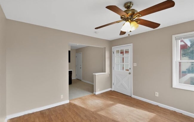 Building Photo - 808 Bella Ln