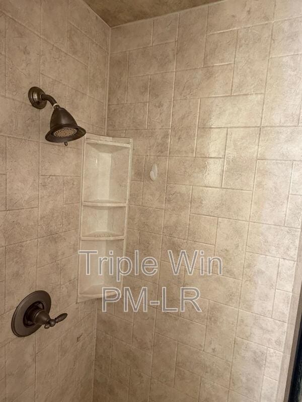 Building Photo - 14008 Bayberry Pl