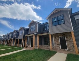 Building Photo - 22 Villa Ct
