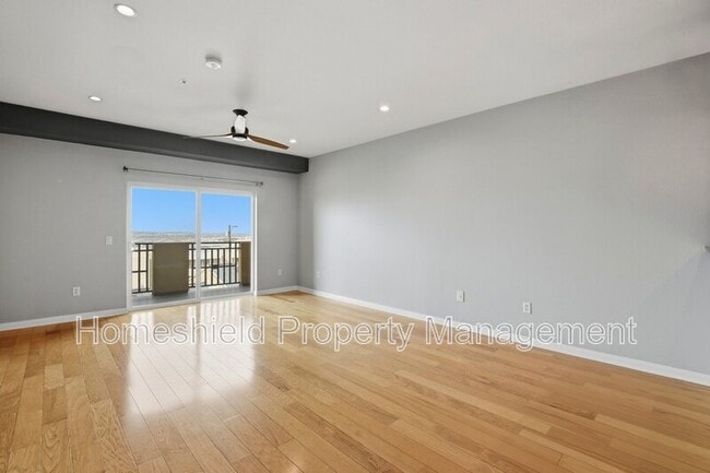 Building Photo - 2330 First Ave.