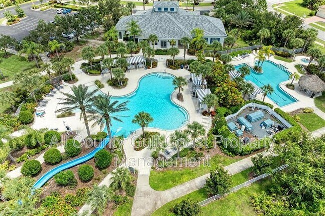 Building Photo - 13013 Steinhatchee Loop