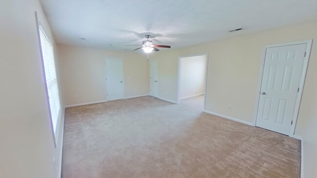 Building Photo - 71 Abigail Way