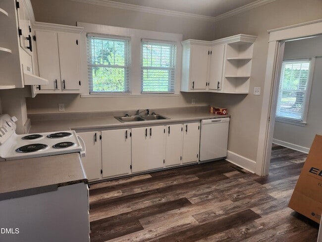 Building Photo - 7509 NC-27