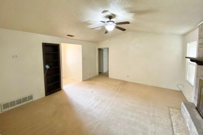 Building Photo - AVAILABLE MID MAY; APPLY TODAY AT OUR WEBSITE!!