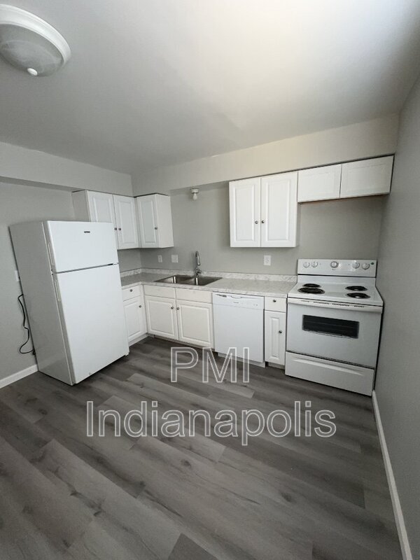 Building Photo - 6234 Eastridge Dr