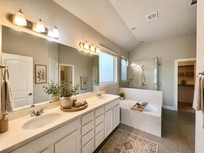 Building Photo - 1400 Little Elm Trail