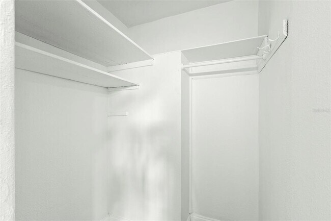 Building Photo - 6120 5th Ave N