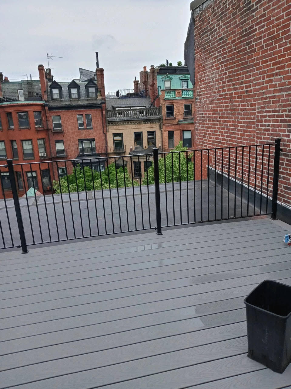 Building Photo - 451 Beacon St