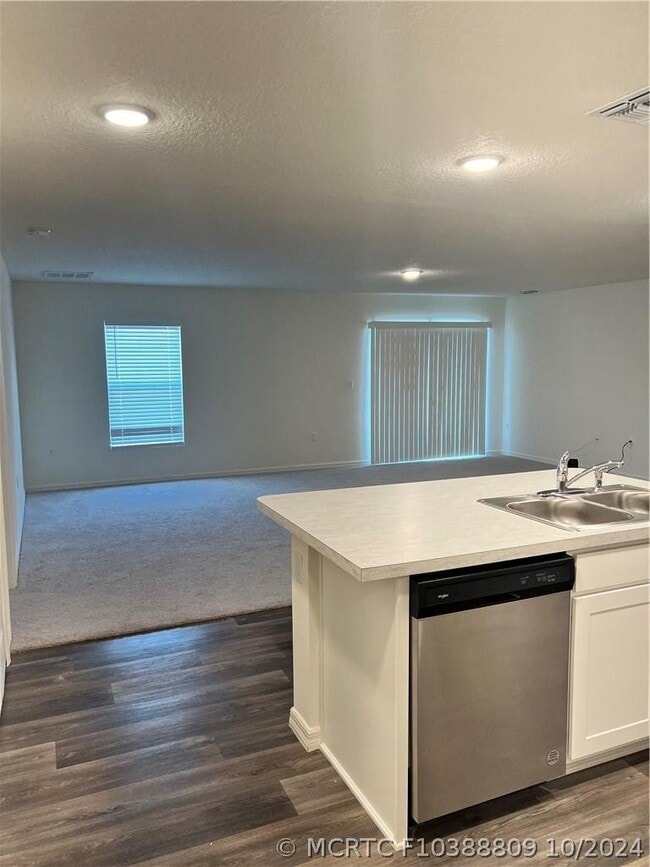 Building Photo - 4067 SW Port St Lucie Blvd